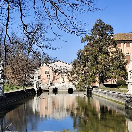 Апартаменты Da Schio - Il Cedro By World Castelgomberto